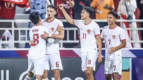 INDONESIA VS GUENIA：Pertandingan Antar Klub Rusuh di Guinea, 56 Suporter Tewas