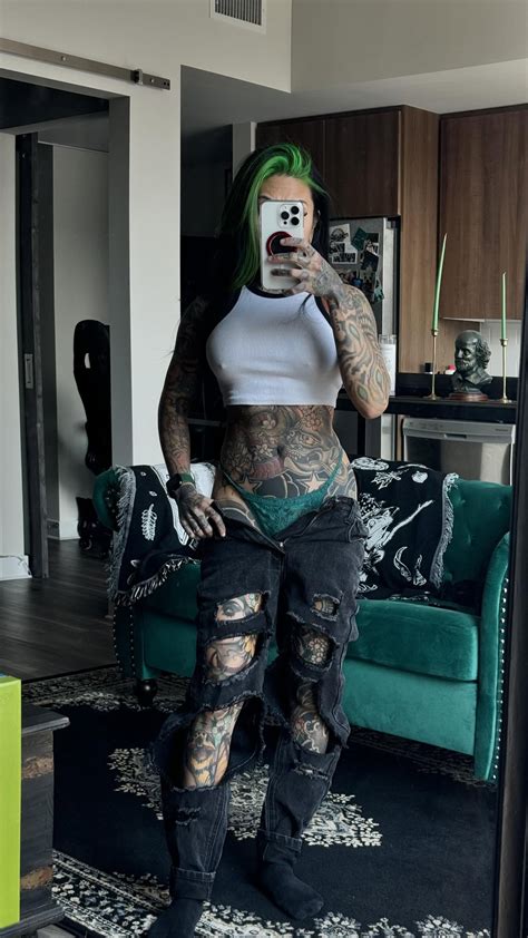 infamousjoannah nude