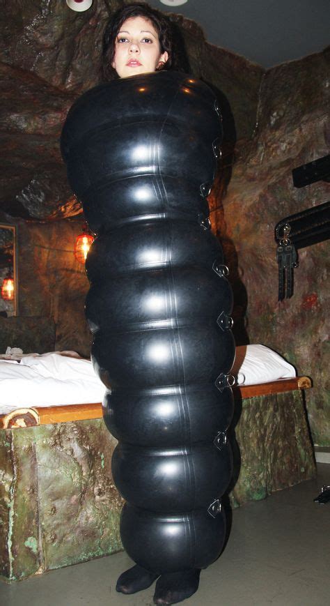 Inflatable straitjacket