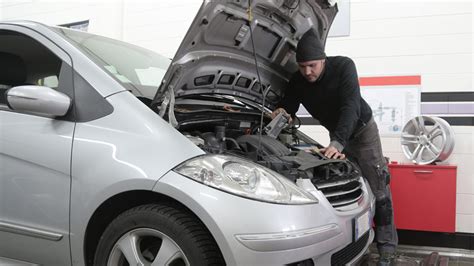 innan besiktning bil