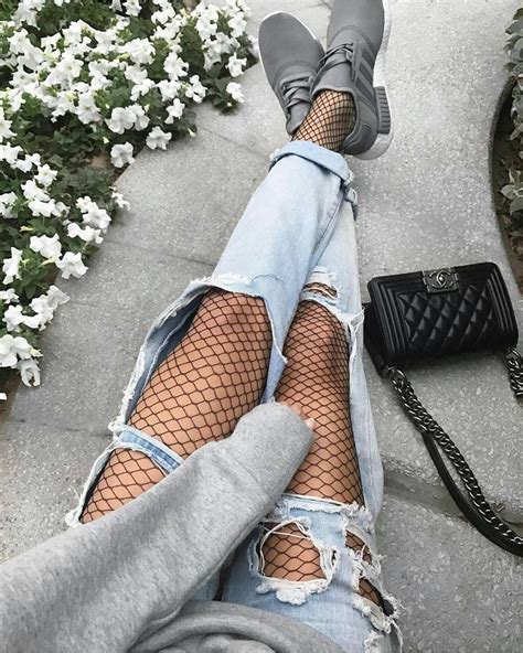 Instagram Fishnets