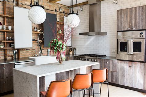 Interior Designers Share Kitchen Trends In And Out Kitchen Design With Door - Kitchen Design With Door