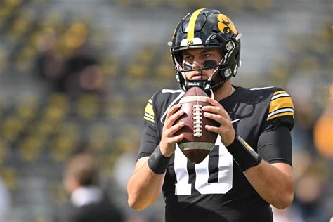 iowa qb