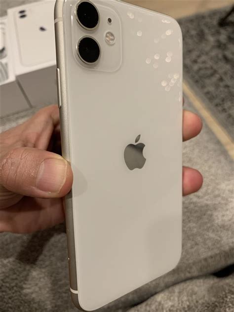 iphone 11 putih