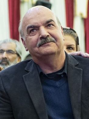 iraj tahmasb wiki
