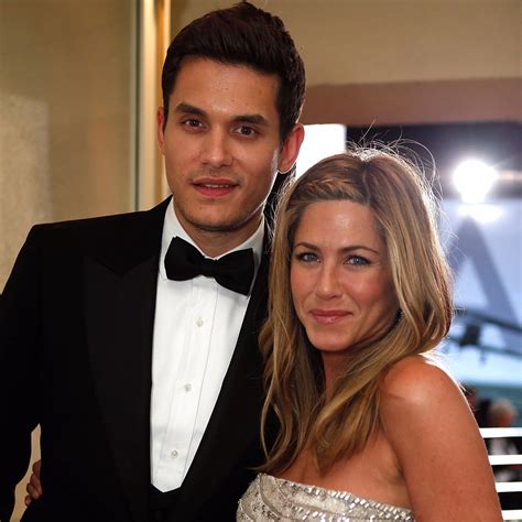 is jennifer aniston dating anyone currently