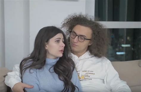 is kwebbelkop married to azzyland