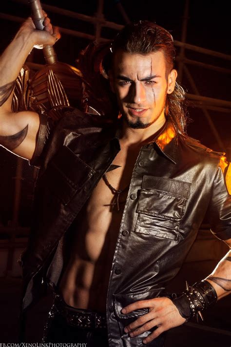 Is Leon Chiro Cosplayer Gay