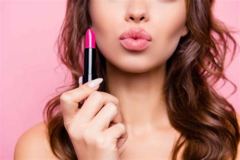 is long lasting lipstick dangerous