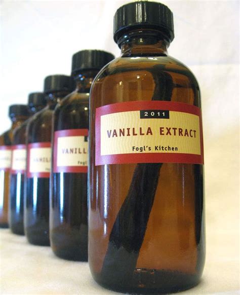 is vanilla extract good for skin tag