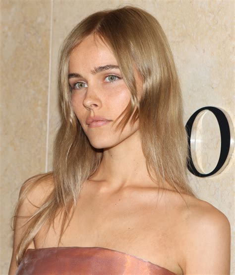 isabel lucas nudes