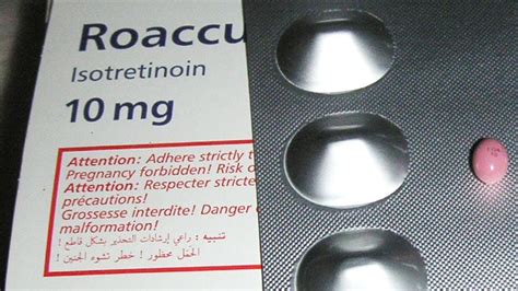 isotretinoin - Medscape Drugs & Diseases