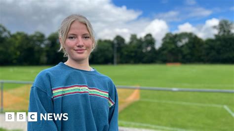 issy anderson creator profile