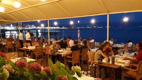 istasyon restaurant Edremit. 