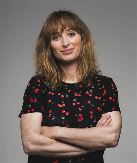 isy suttie nude