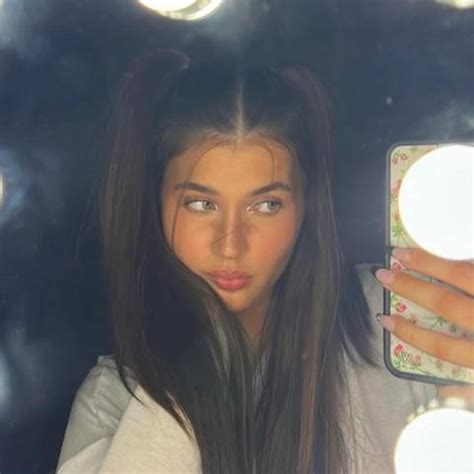 itsellableu OnlyFans leaked content