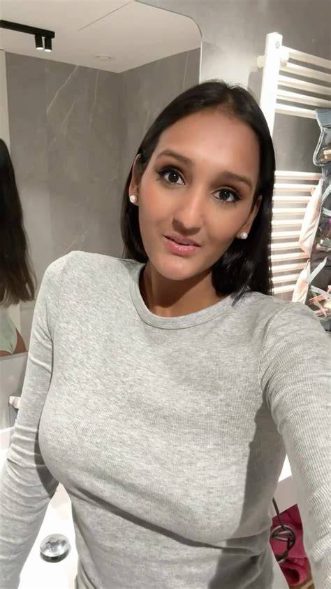itslea m nude