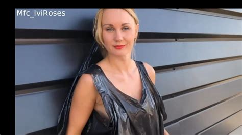iviroses nude