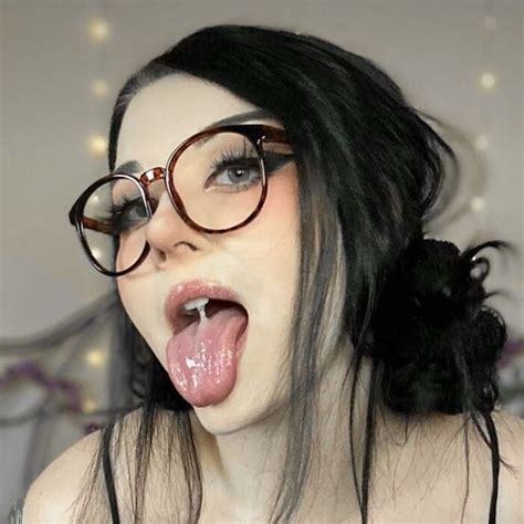 ivy.vix creator profile