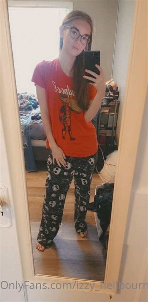 izzy_hellbourne