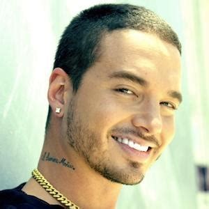 J Balvin Edad