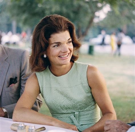 jacqueline kennedy biography photos