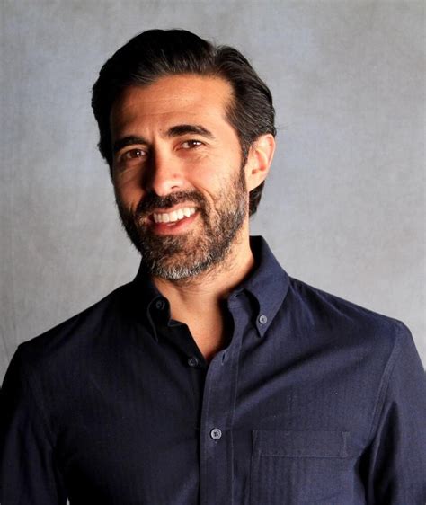 jaffar mahmood biography examples