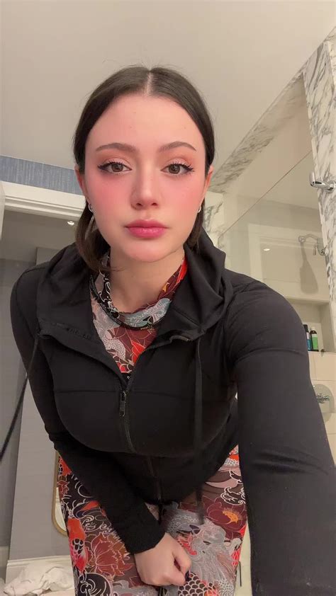 jakarakami onlyfans leaks