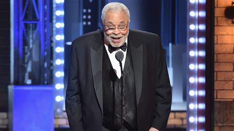 James Earl Jones Signs Over Rights To Voice Of Darth Vader 