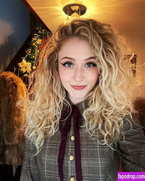 janet devlin nudes