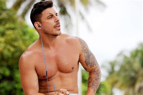 jax taylor nude