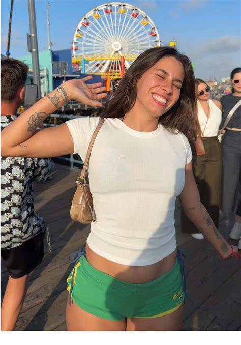 jay fernanda nude