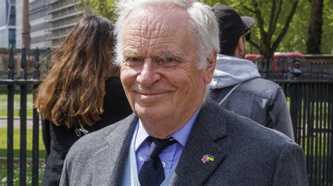 jeffrey archer biography
