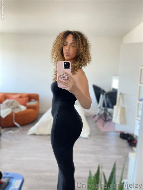 jellyizzy OnlyFans leaked content