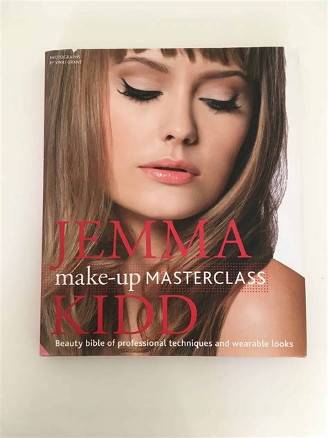 Jemma Kidd Make Up Masterclass