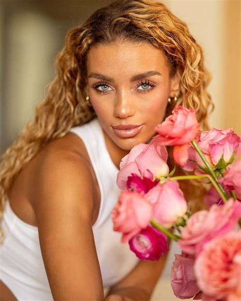 jena frumes nudes