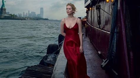 jennifer lawrence leake shailene woodley nude K0U4ZO1 
