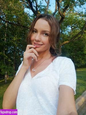 Desy Gato Onlyfans. Discover the world of OnlyFans