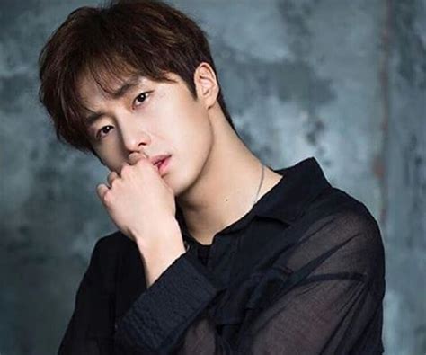 jeong il woo biography channel