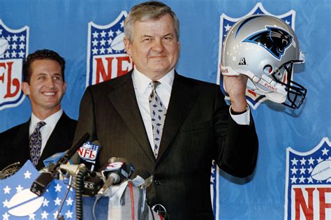 jerry richardson misconduct