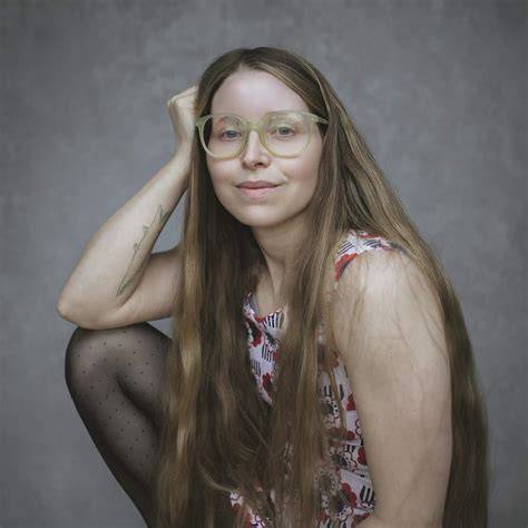jessie cave.nude