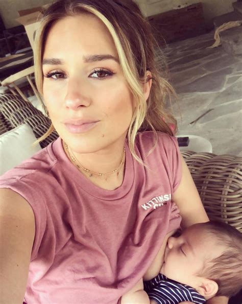 jessie james decker nip slip