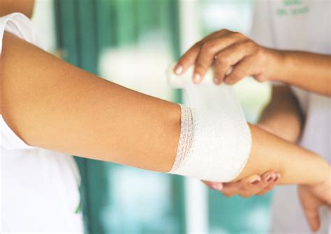 jeuk na wondgenezing