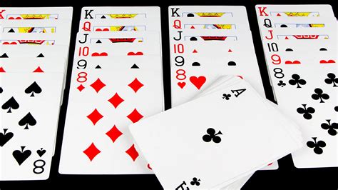 Jogar Baralho é Uma Atividade Que Estimula O Raciocínio