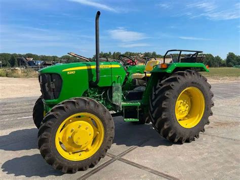 John Deere 5310