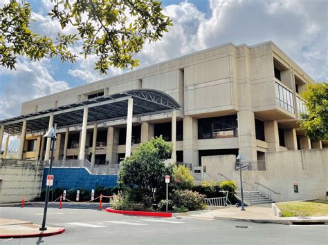 John Peace Library