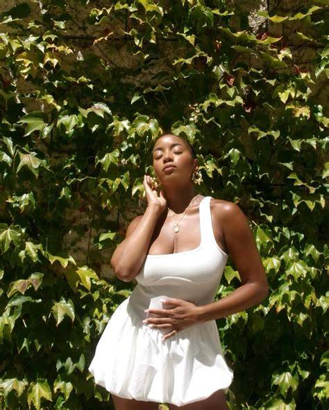 joi symone nude