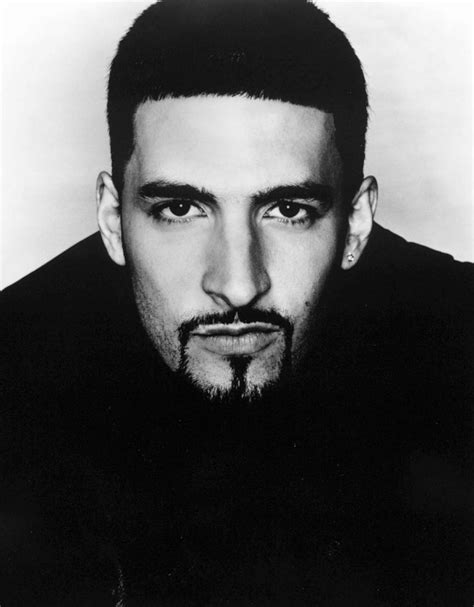 jon b r&b singer nationality