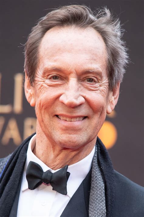 jonathan hyde biography