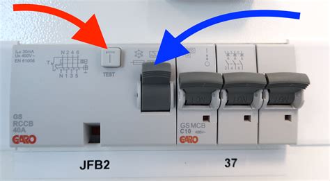 jordfelsbrytare testknapp